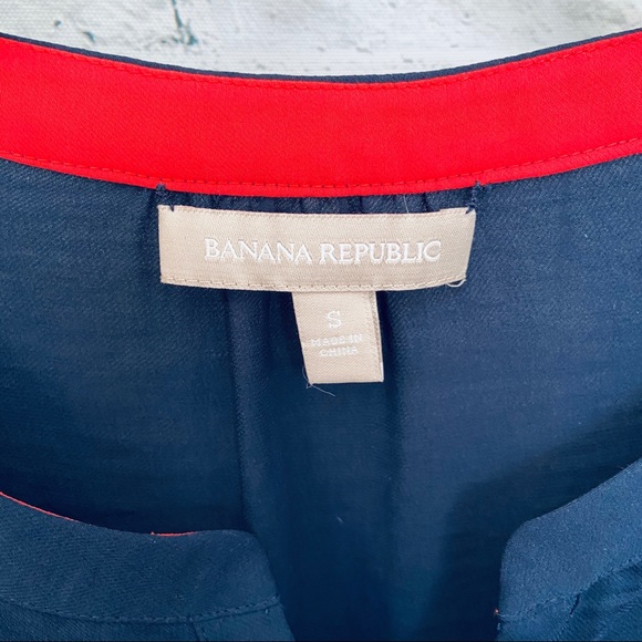 Banana Republic Blue Pullover Top - Picture 2 of 3